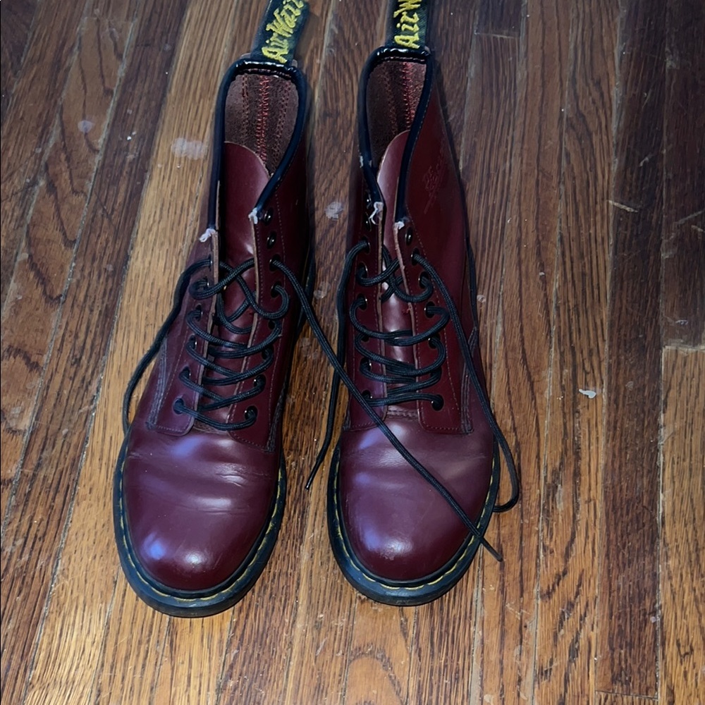 Dr. Martens Leather Burgundy Boots 1460 original EU 41 US 9